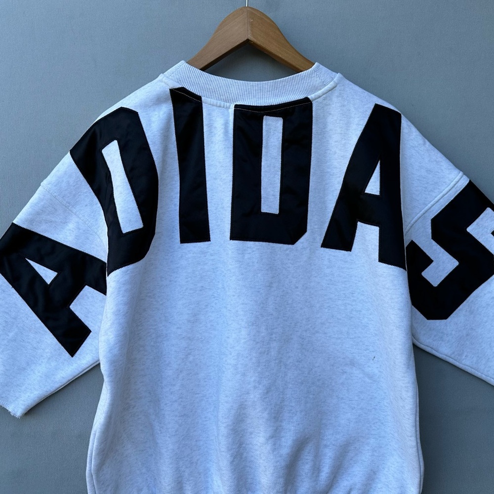 🎉5 for $45🎉 Adidas Sweatshirt Top Pullover Women Size S - Picture 8 of 14